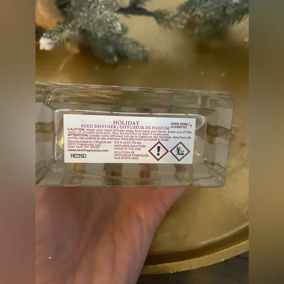 NEST New York Luxury Fragrance Holiday Scent Diffuser 5.9oz New no box Sealed - Picture 4 of 4